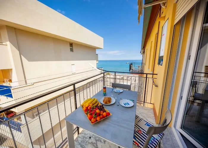 House Giardina * Cefalù